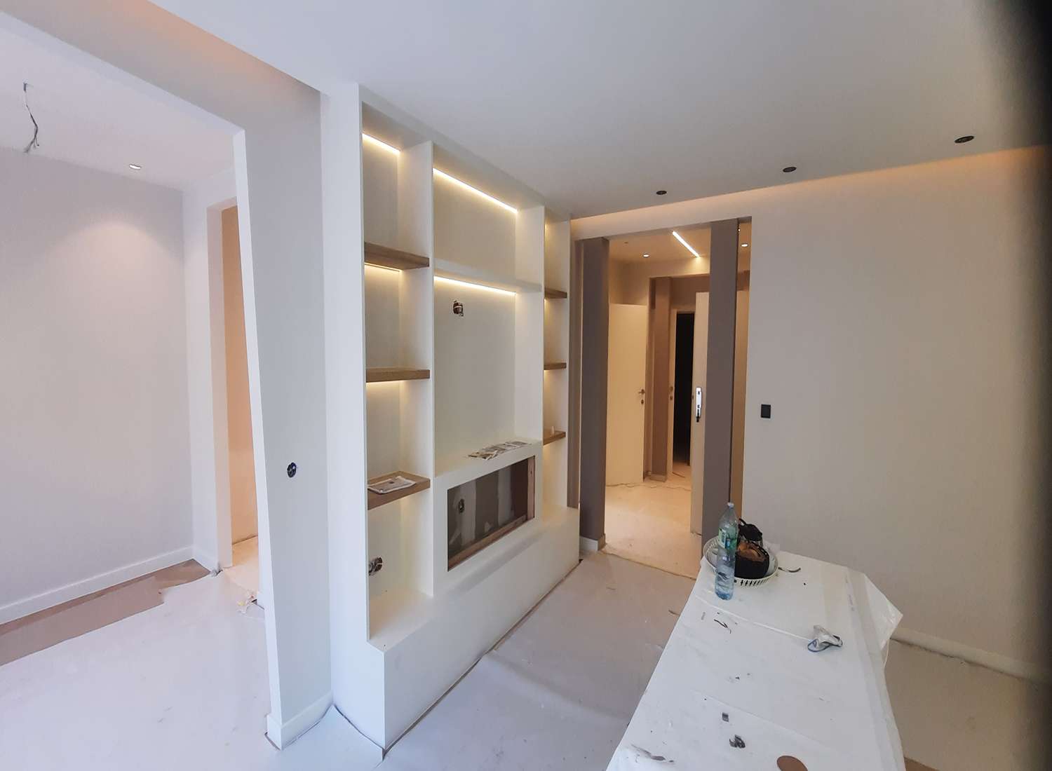 afwerking schrijnwerk Kortrijk