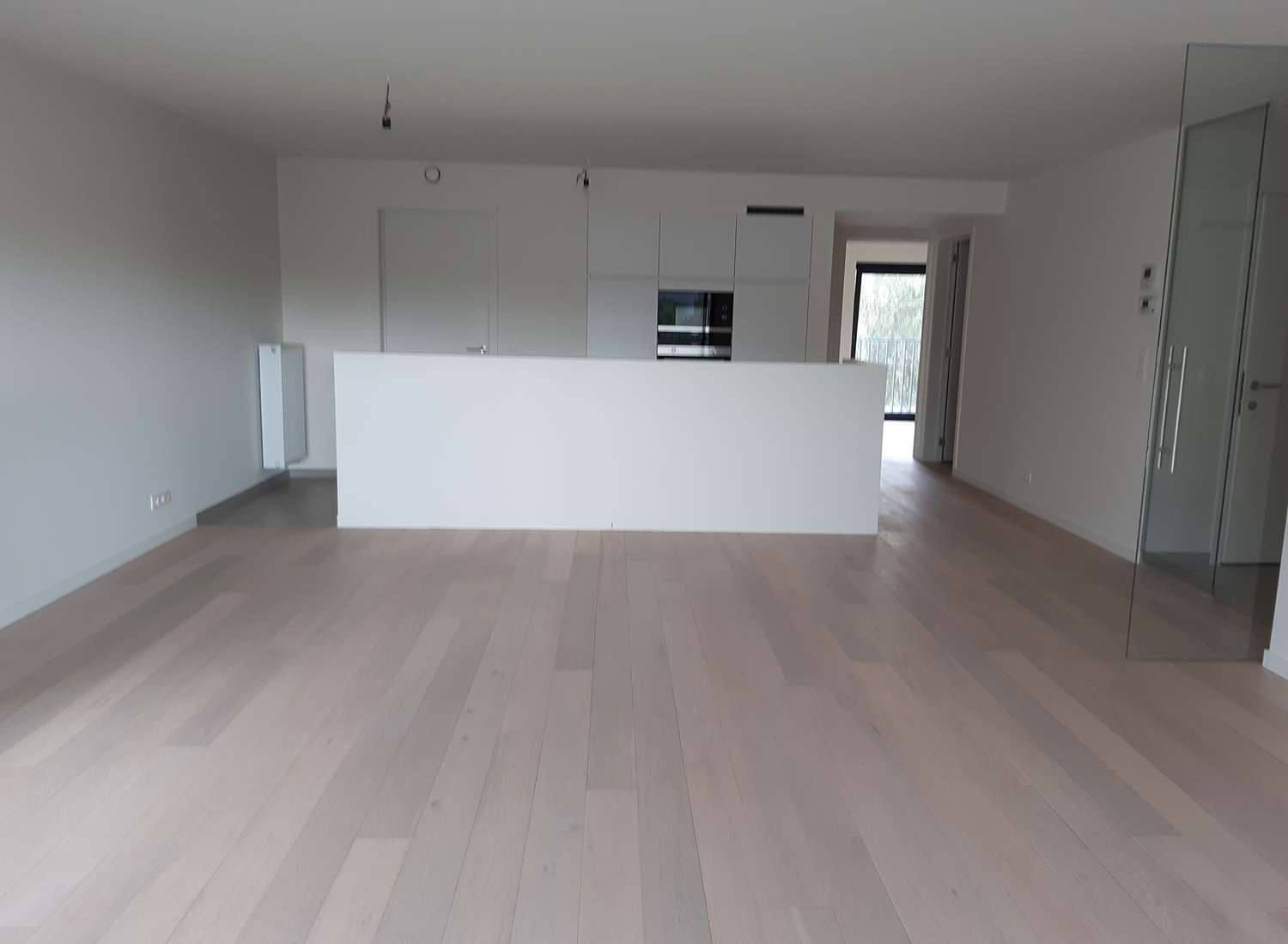 schilderen en afwerking plafond en muur regio kortrijk
